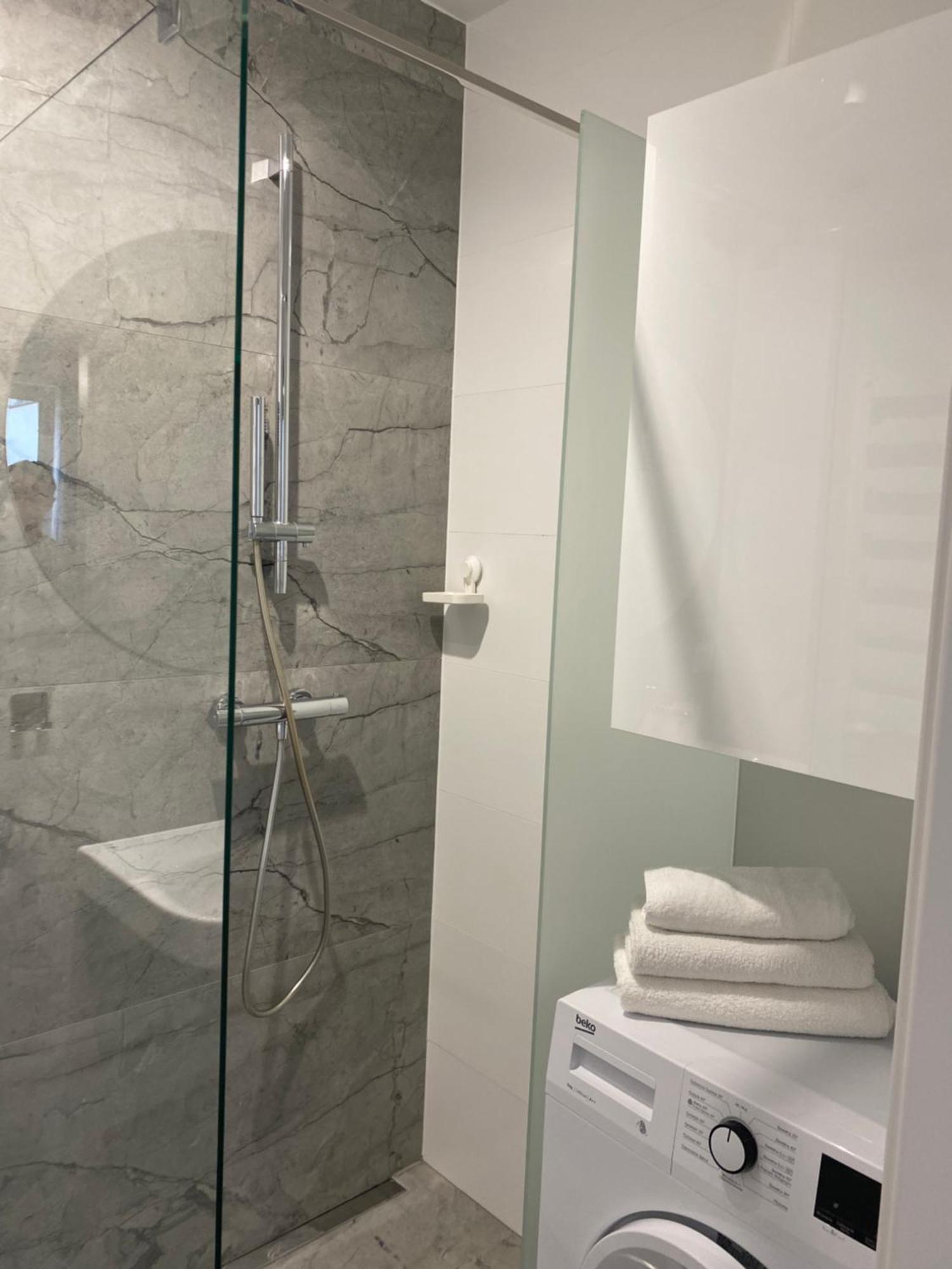 Enes Apartments Legnicka Street 59D Βρότσλαβ Εξωτερικό φωτογραφία